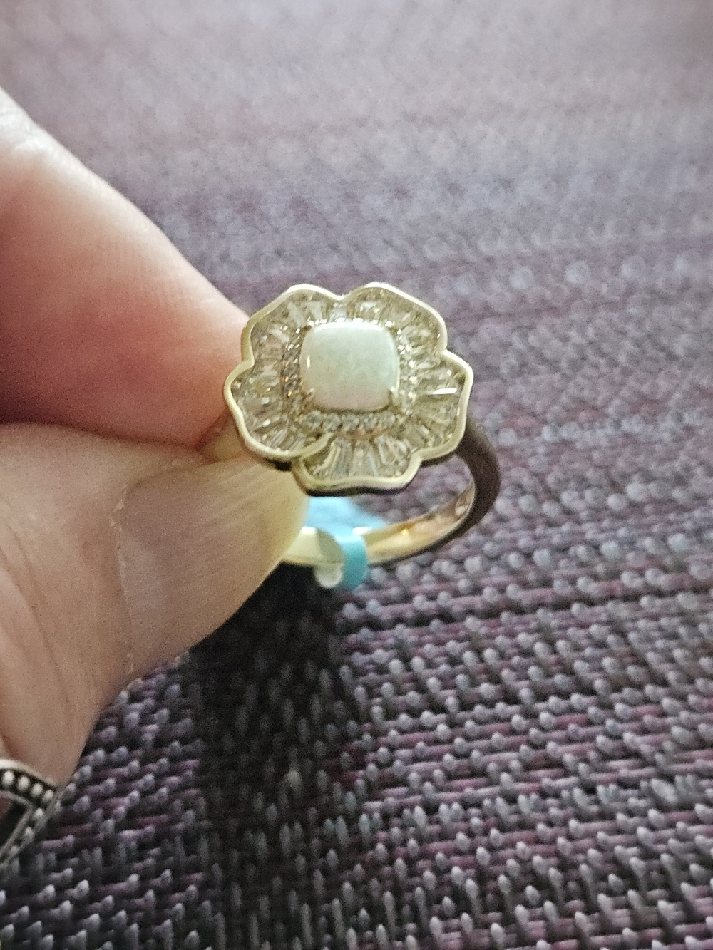 14 Ct Gold Over Sterling Silver Opal Flower Halo Ring - Size 8 - Picture 4 of 4